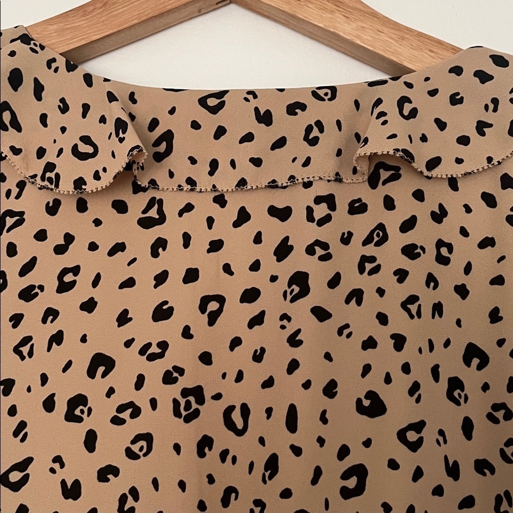 Aritzia Sunday Best Savoy Wrap Dress in size 2 - Picture 8 of 9
